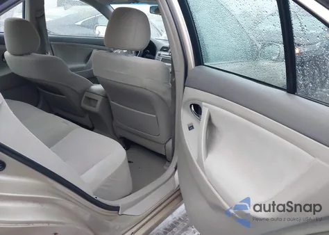 2011 Toyota Camry Le z USA, uszkodzony, nr VIN 4T1BF3EK0BU766613